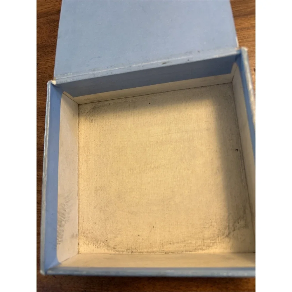 Vintage Hersheys Kisses Milk Chocolate Candy No.‎ 128 Empty Box Collectible